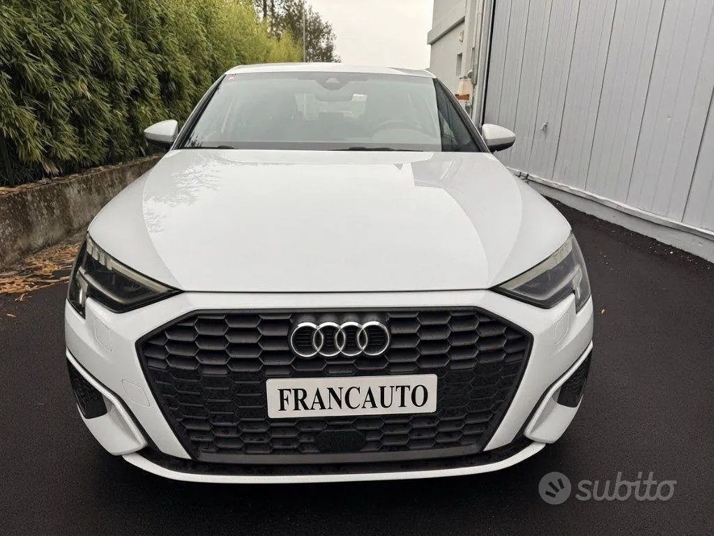 Audi A3 2022 photo 2