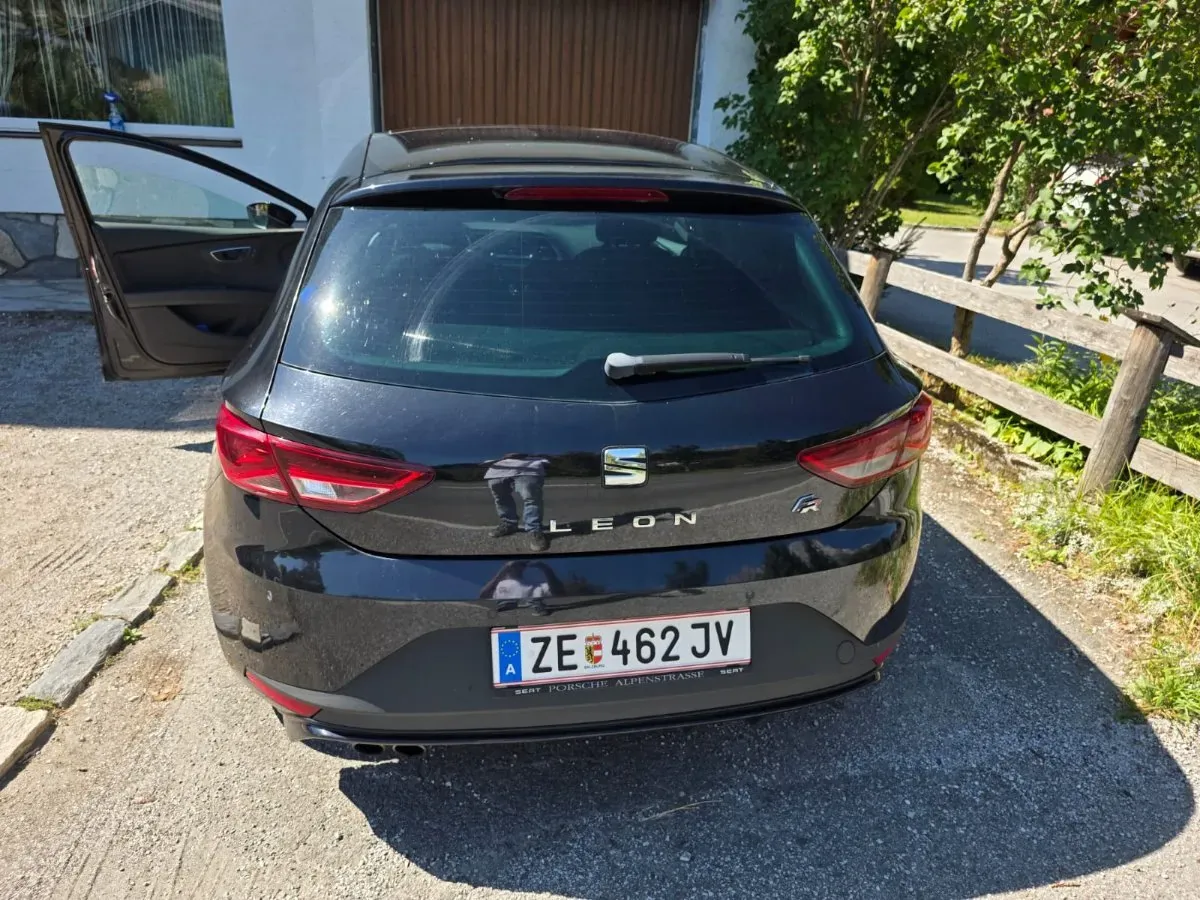 Seat Leon 2013 photo 3