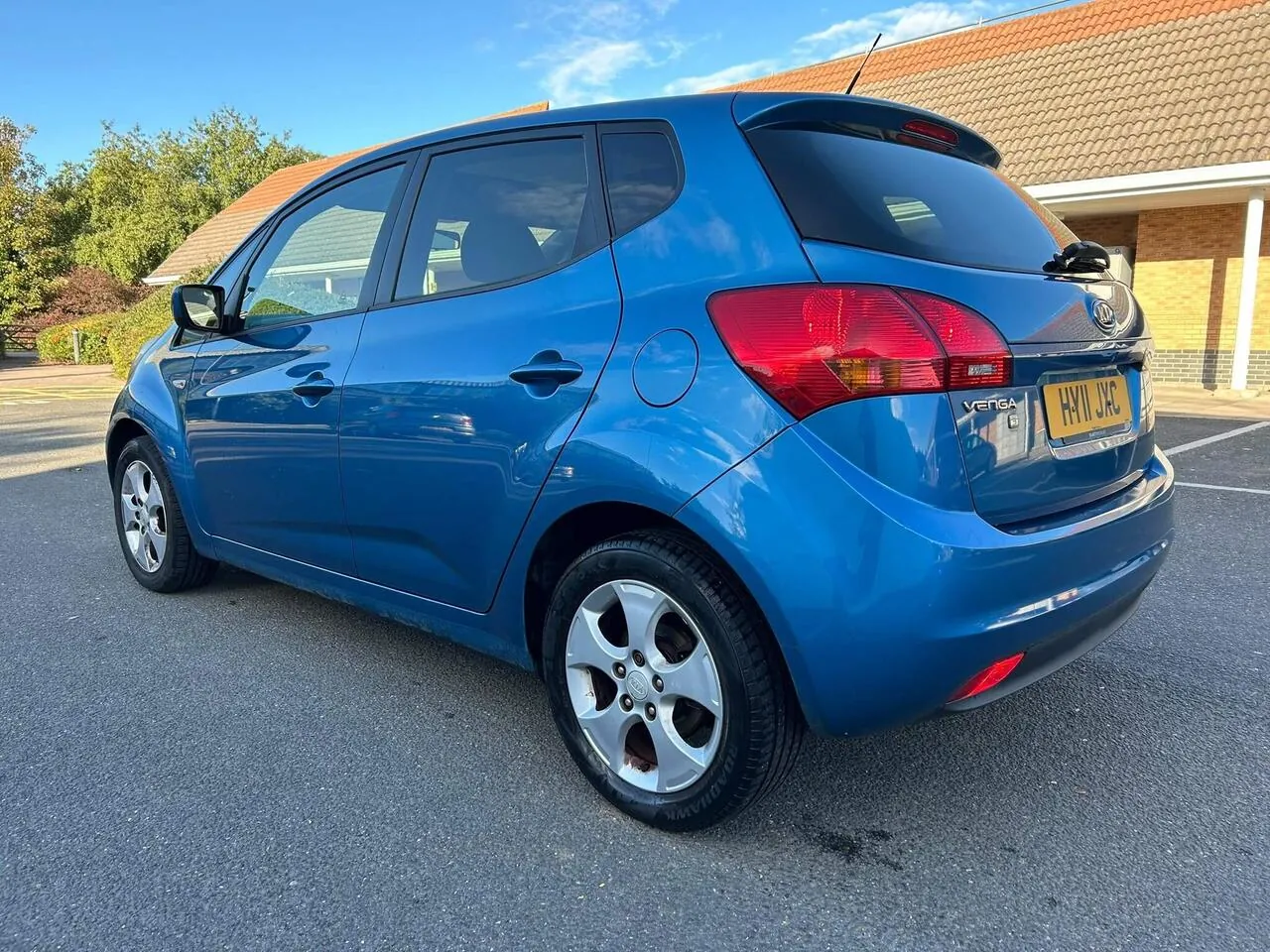Kia Venga 2011 photo 4
