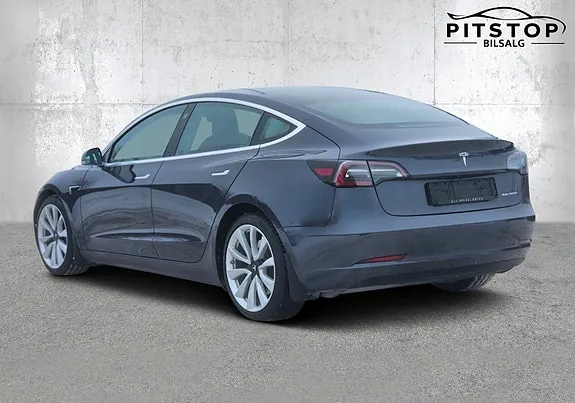 Tesla Model 3 2019 photo 4