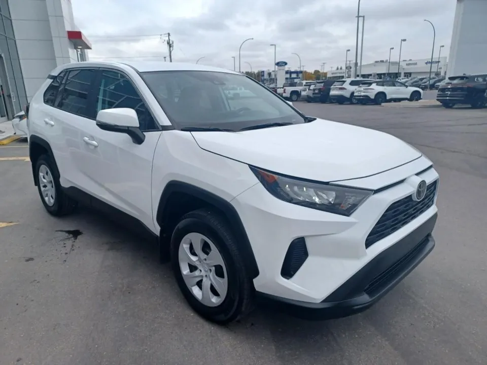 Toyota Rav4 2025 photo 3