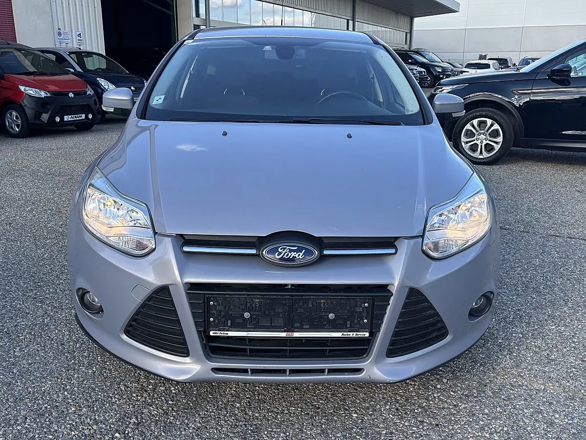Ford Focus 2013 photo 3