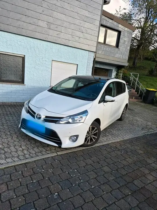 Toyota Verso