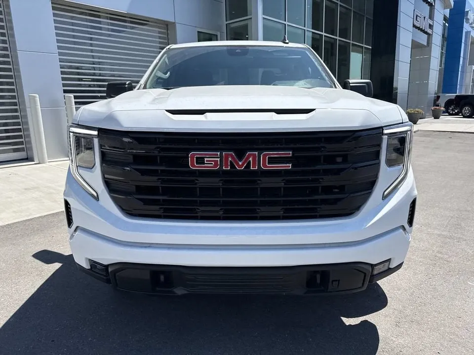 GMC Sierra 1500 2026 photo 2