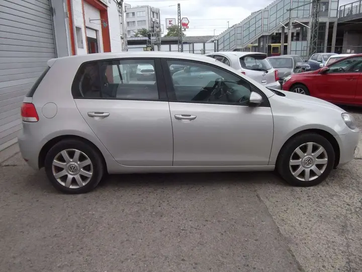 Volkswagen Golf 6 2011 photo 4