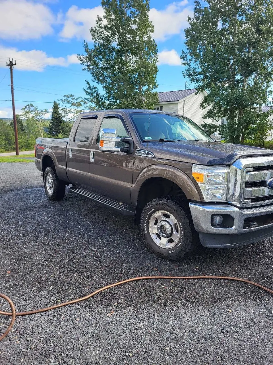 Ford F250 2015 photo 2