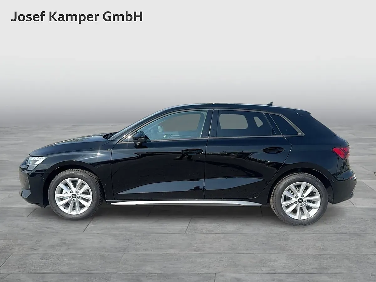 Audi A3 2026 photo 2