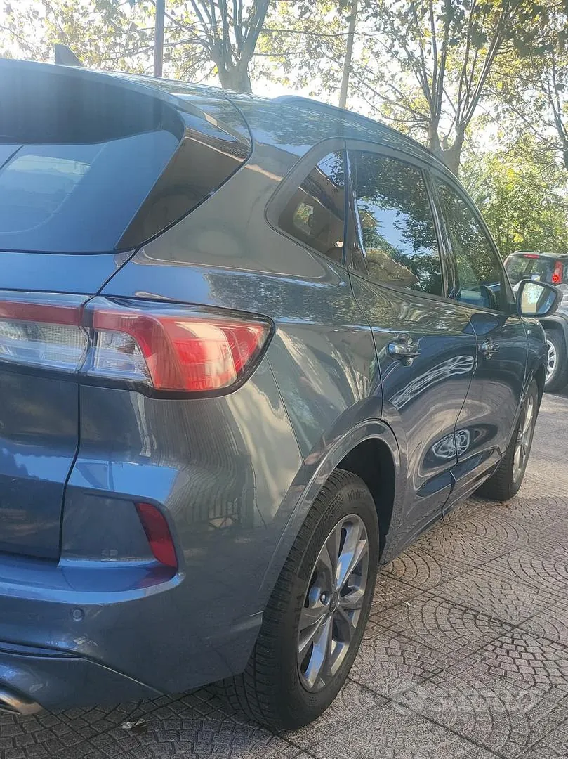 Ford Kuga 2022 photo 5