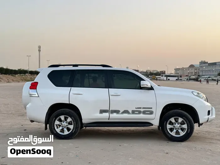 Toyota Prado 2012 photo 4