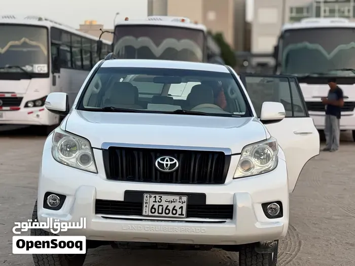 Toyota Prado 2012 photo 2