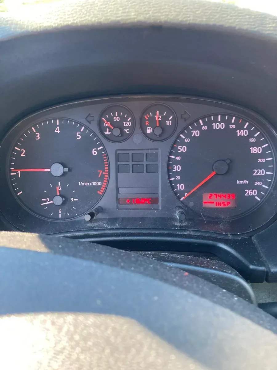 Audi A3 1999 photo 3