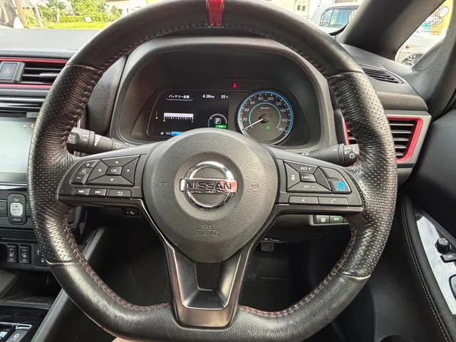 Nissan Leaf 2018 photo 4