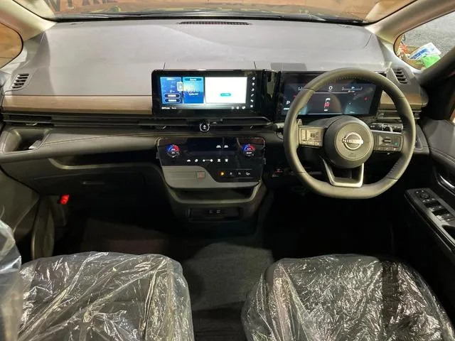 Nissan Serena 2026 photo 2