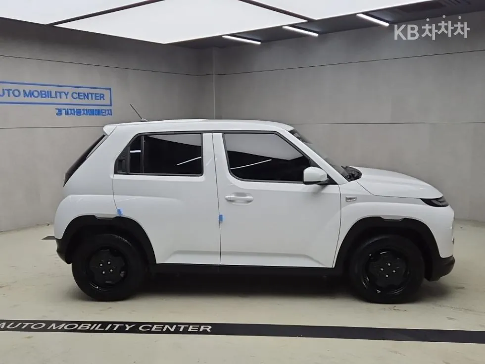 Hyundai K5 2023 photo 2