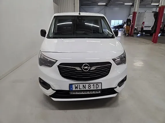 Opel Combo 2022 photo 2