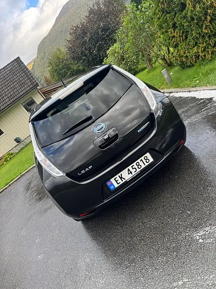 Nissan Leaf 2017 photo 3