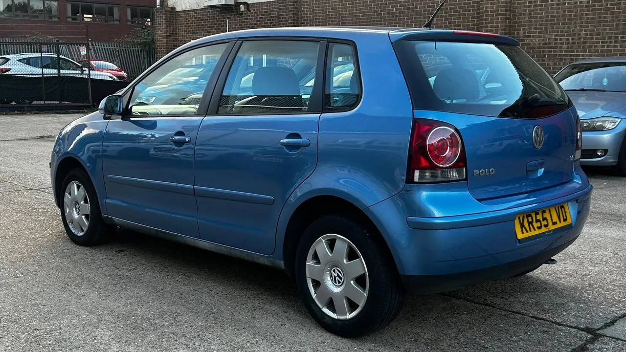 Volkswagen Polo 2005 photo 5