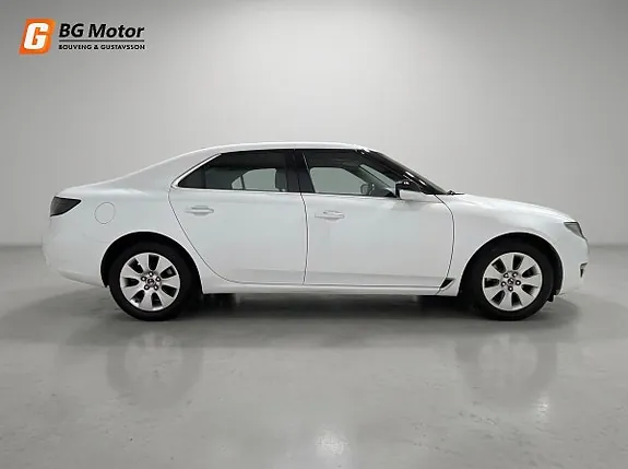 Saab 9-5 2011 photo 5