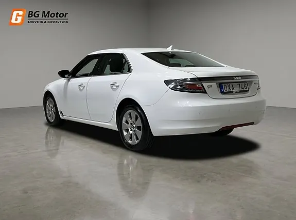 Saab 9-5 2011 photo 3