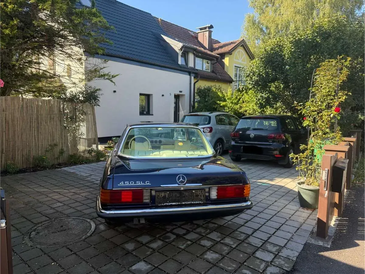 Mercedes-Benz Slc-Klasse 1973 photo 3