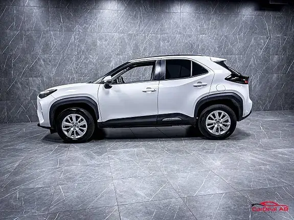 Toyota Yaris Cross 2023 photo 4