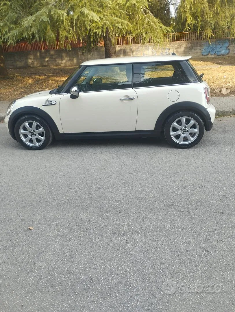 Mini Mini Cooper 2009 photo 3