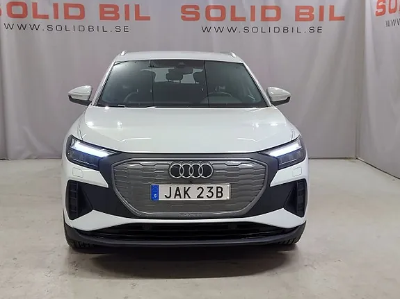 Audi Q4 E-Tron 2023 photo 2