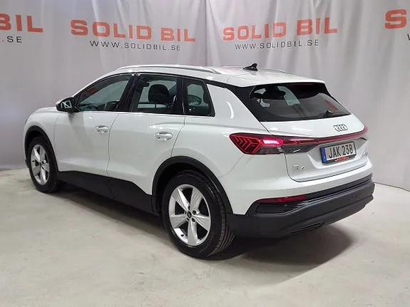 Audi Q4 E-Tron 2023 photo 4