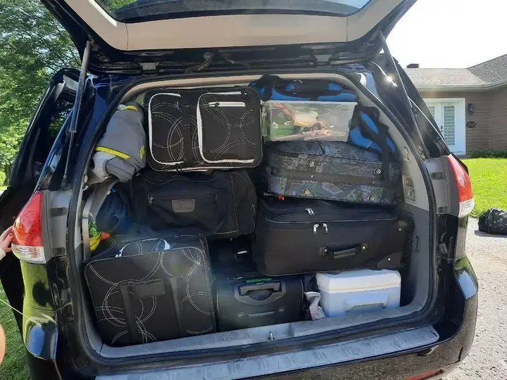 Toyota Sienna 2014 photo 3