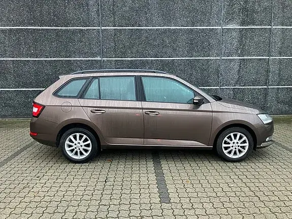 Skoda Fabia 2019 photo 5