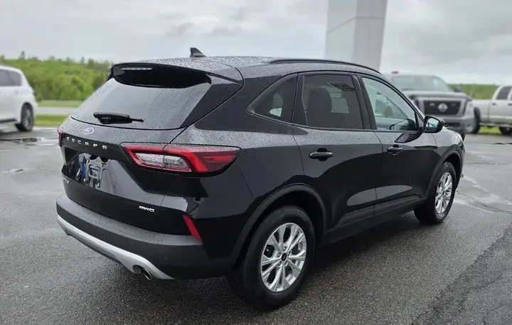 Ford Escape 2025 photo 5