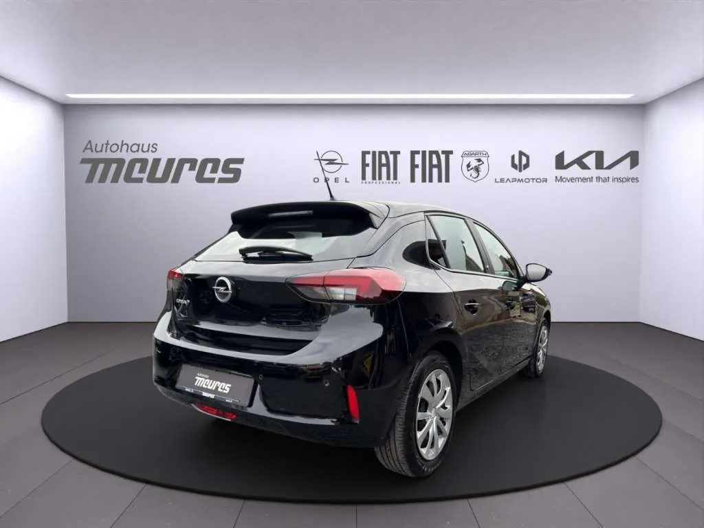 Opel Corsa E 2021 photo 4