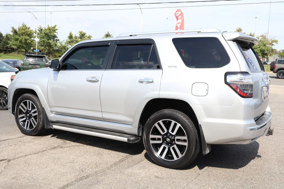 Toyota 4Runner 2017 photo 5