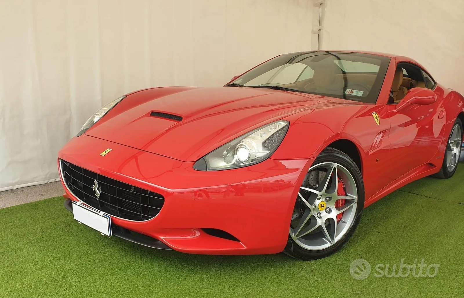 Ferrari California 2010 photo 2