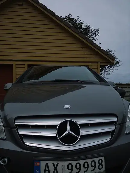 Mercedes-Benz B 180 D