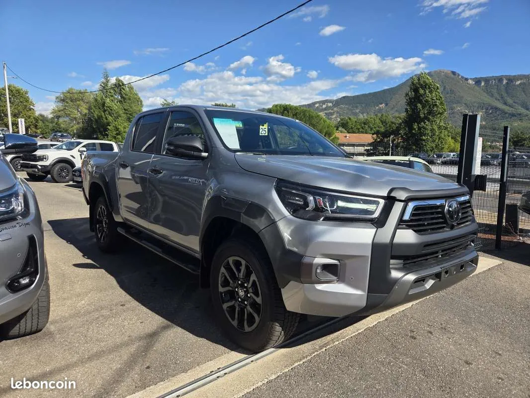 Toyota Hilux 2026 photo 3