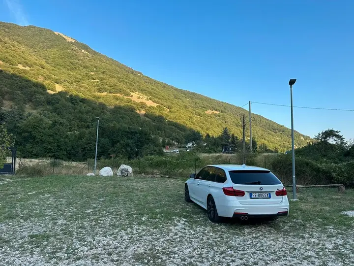 BMW 320D 2016 photo 2