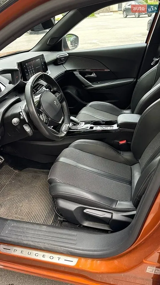 Peugeot 2008 2020 photo 5