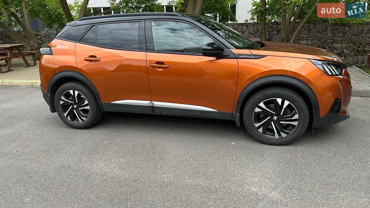 Peugeot 2008 2020 photo 2