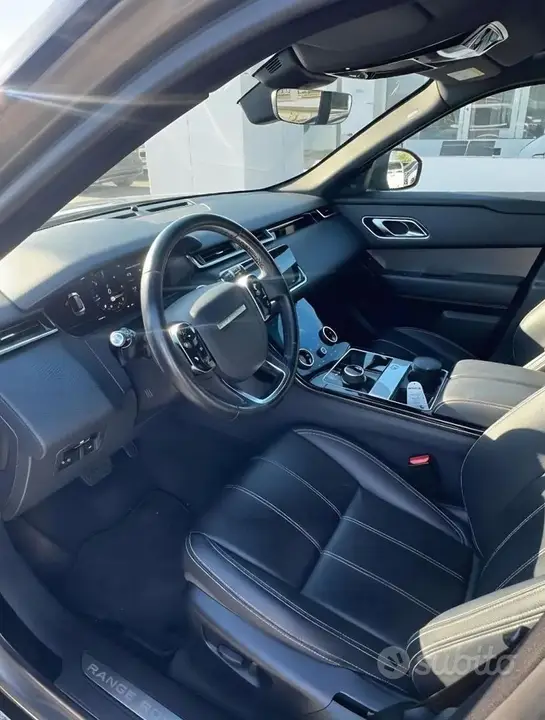 Land Rover Range Rover Velar 2020 photo 4