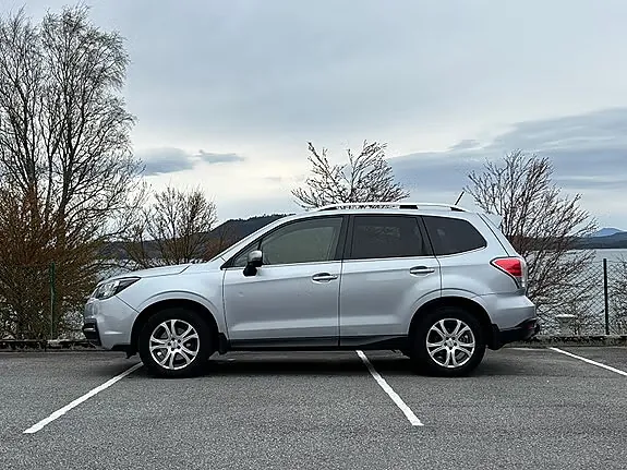 Subaru Forester 2016 photo 4