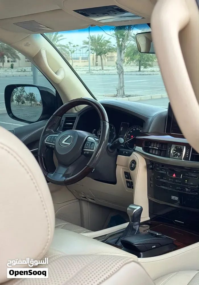 Lexus Lx 2019 photo 2