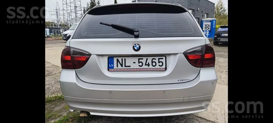 BMW 318 2007 photo 4