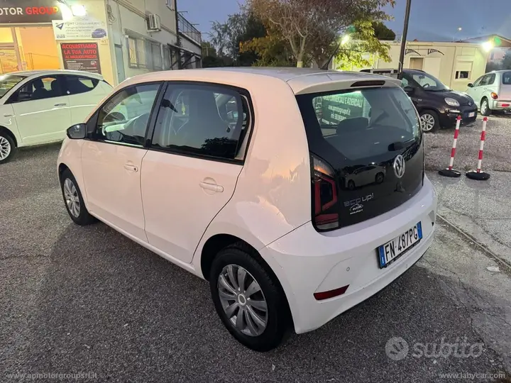 Volkswagen Up 2018 photo 2