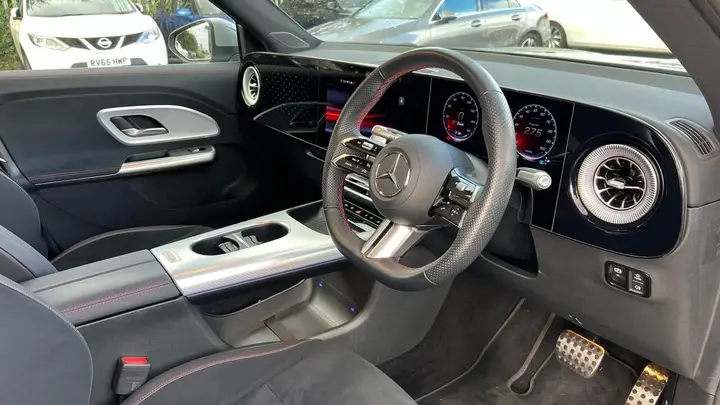 Mercedes-Benz Glb 2026 photo 3