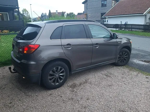 Mitsubishi Asx 2012 photo 4