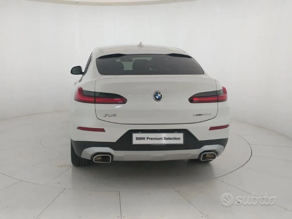 BMW X4 2022 photo 4