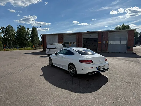 Mercedes-Benz C300 2021 photo 5