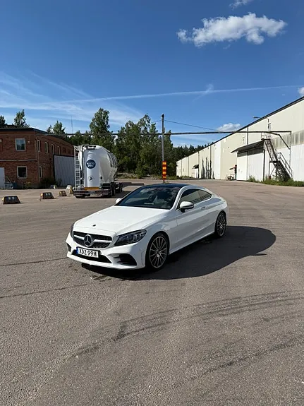 Mercedes-Benz C300 2021 photo 4