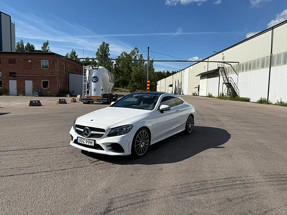 Mercedes-Benz C300